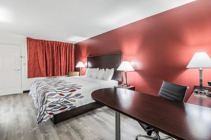 Room 16 of 30