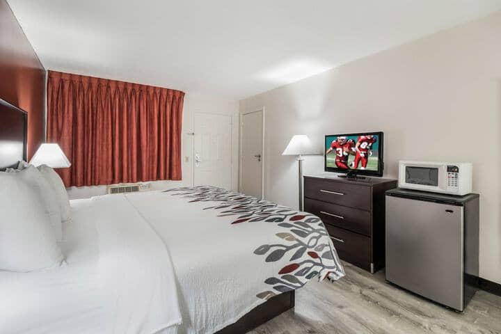 Room 17 of 30