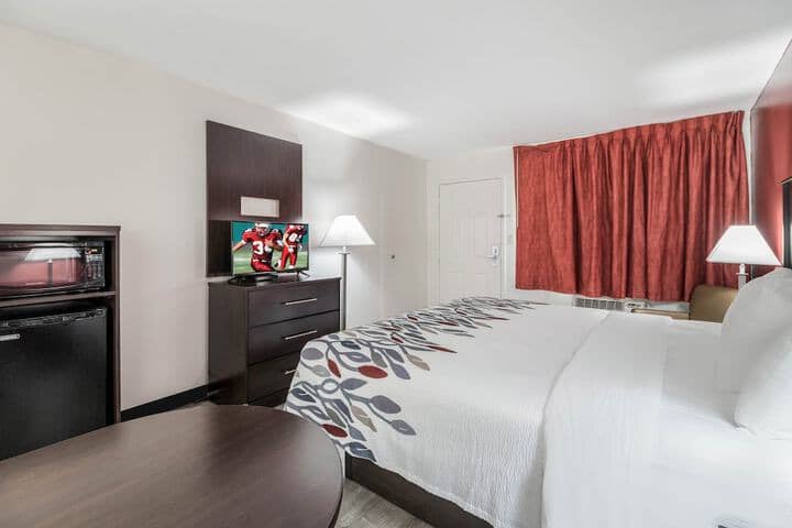 Room 18 of 30